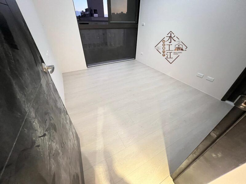 WoodSmith 超耐磨木地板 LN1003 酷石Aqua stop 水磨石系列W04 完工照 9