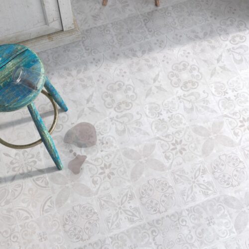 TRADITIONAL TILE 傳統小花磚