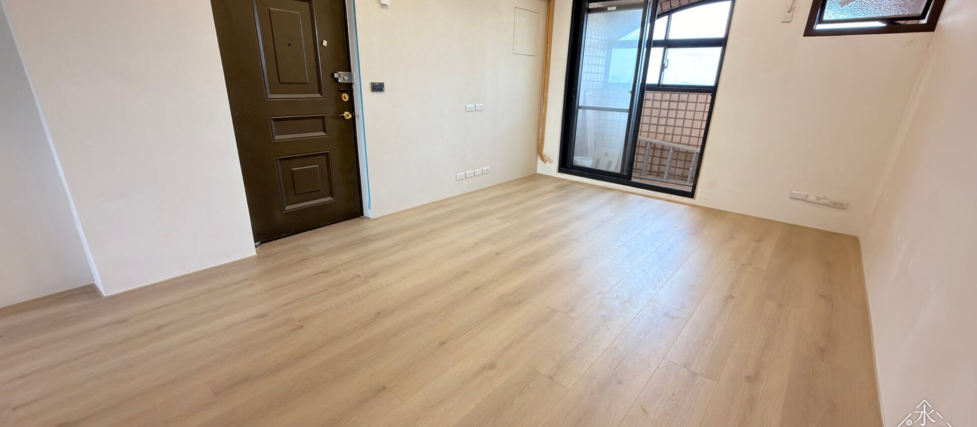 木匠 LN0817(客廳),LN0818(房間)｜桃園中壢住宅裝修 完工照 1